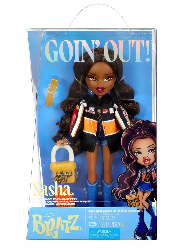 Bratz Santa Holiday Fashion Doll – Sasha Edition 1