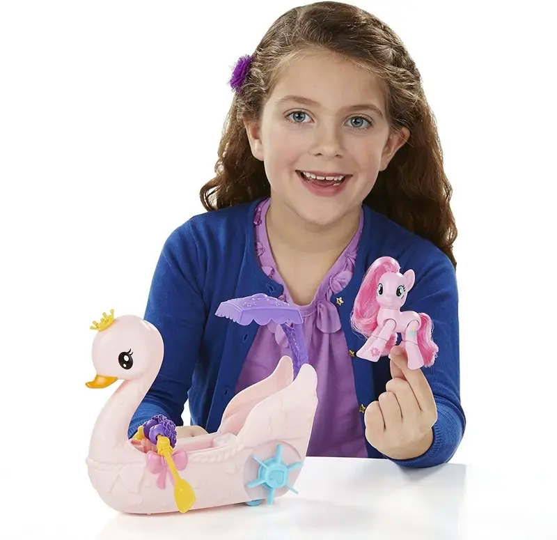 Hasbro My Little Pony Swan Boat Adventure Playset 1