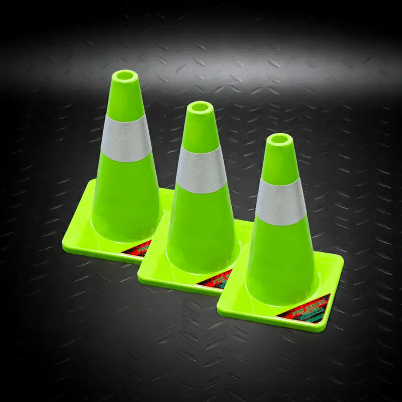 High-Visibility Safety Cone Set For Crew Protection (Sc018) 1