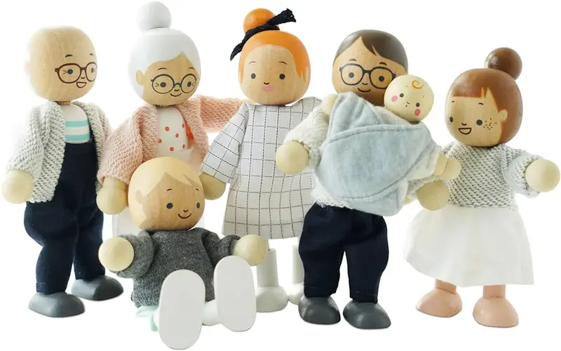Le Toy Van Doll Family Accessories For Dollhouses 1