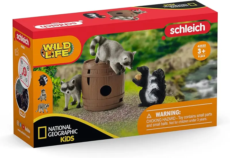 Schleich Wild Life Nutty Mischief Figurine (No. 42532) 1